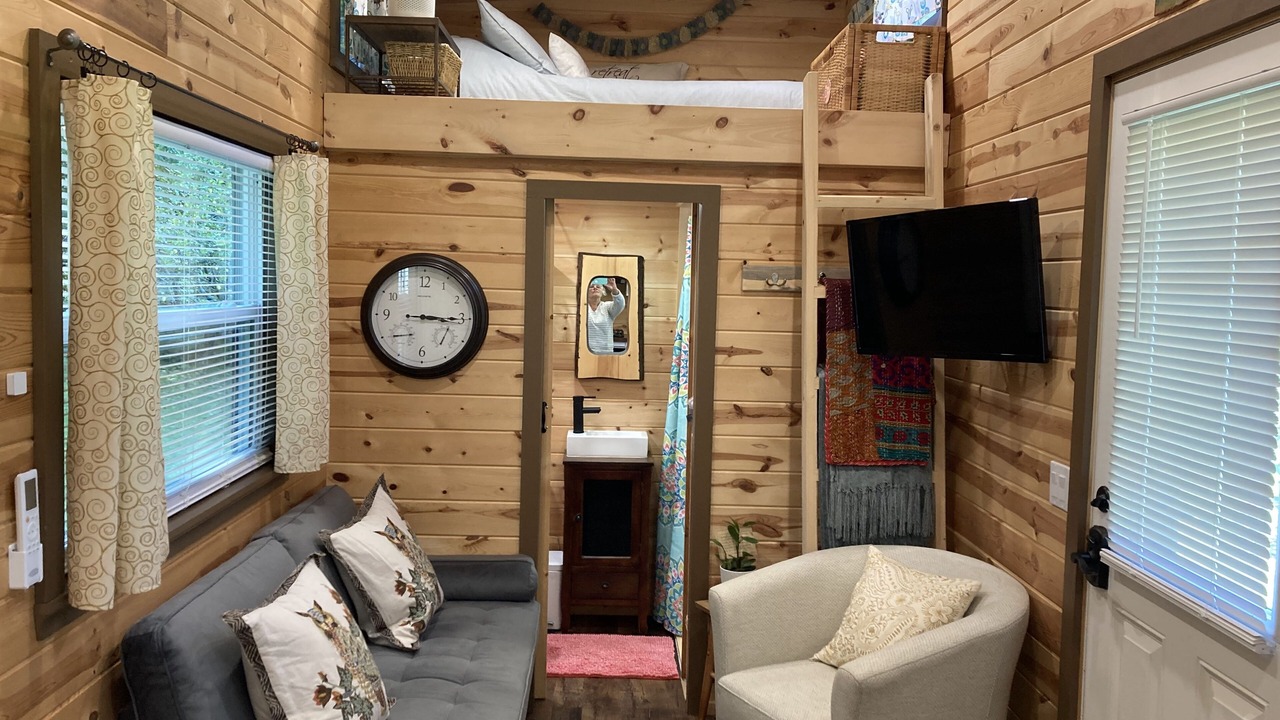 Photo of Bedroom in Richmond