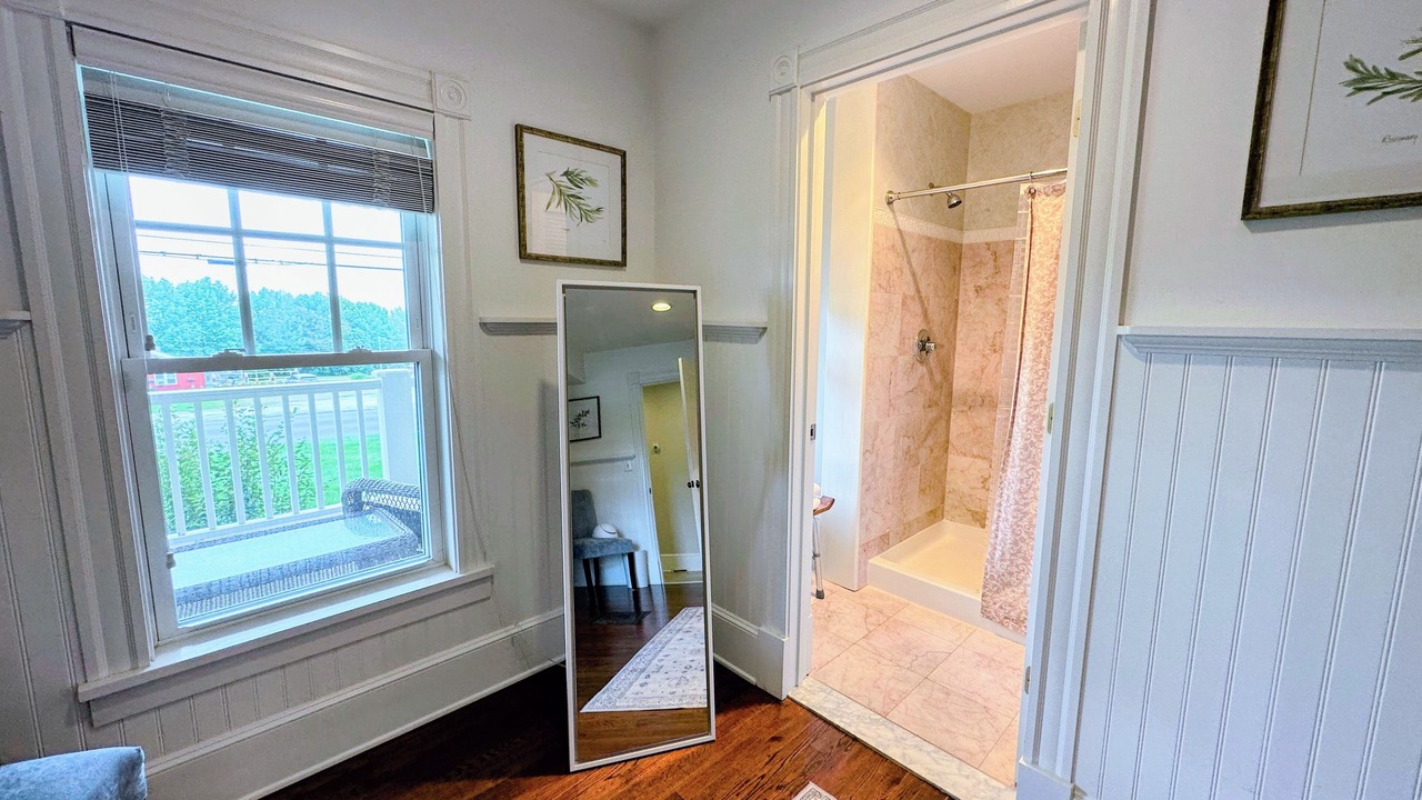 Photo of Bathroom in Jefferson