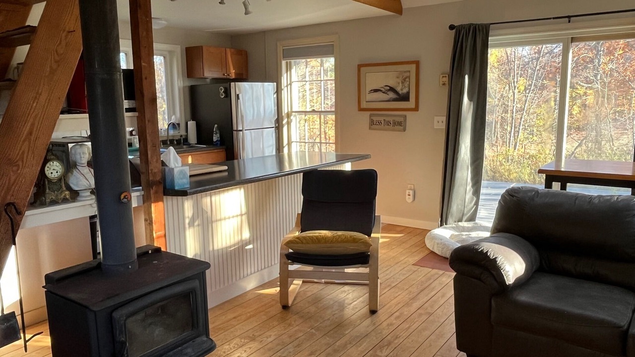 Photo of Livingroom in Canaan