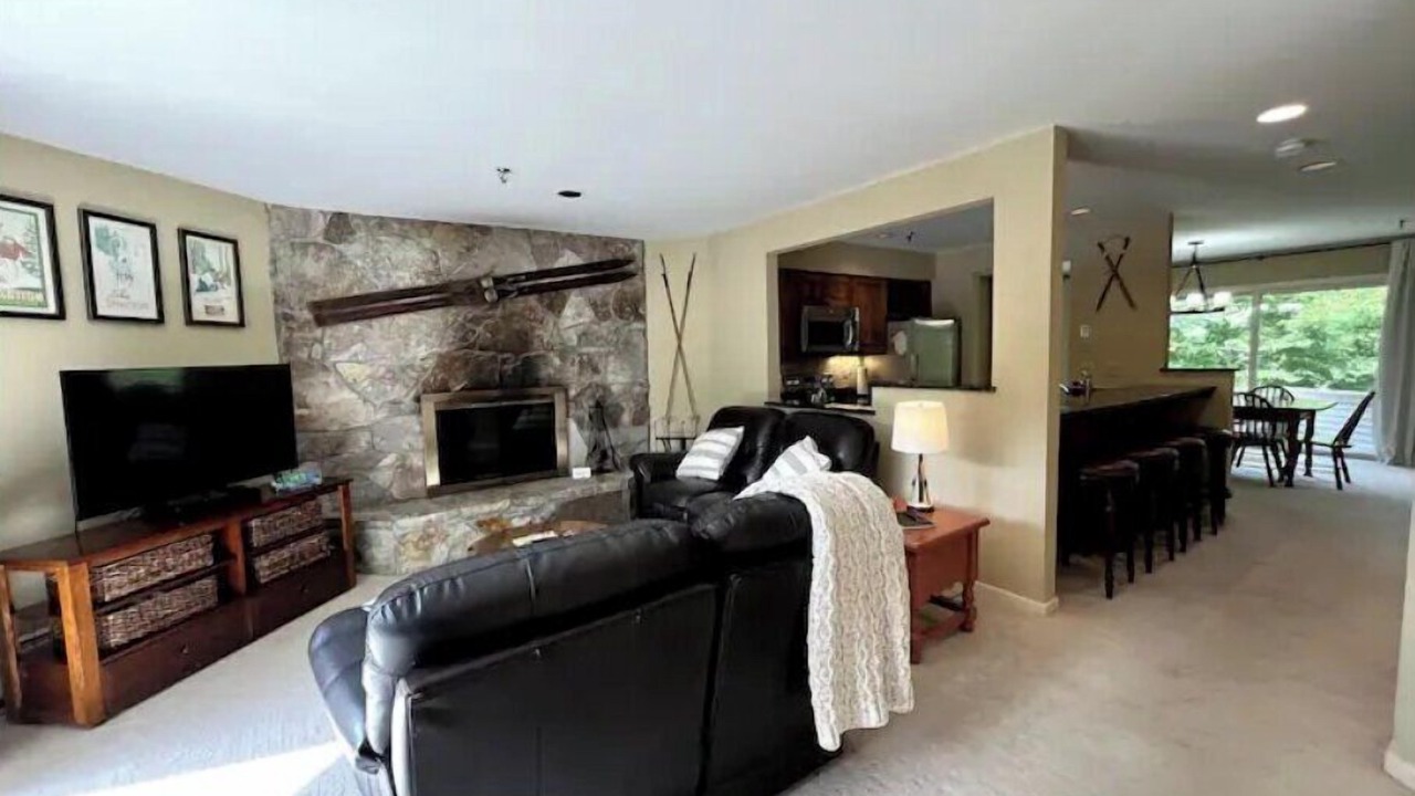 Photo of Livingroom in Stratton Mountain