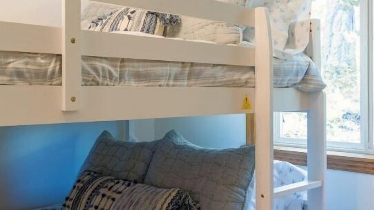 Photo of Bedroom in Lopez Island