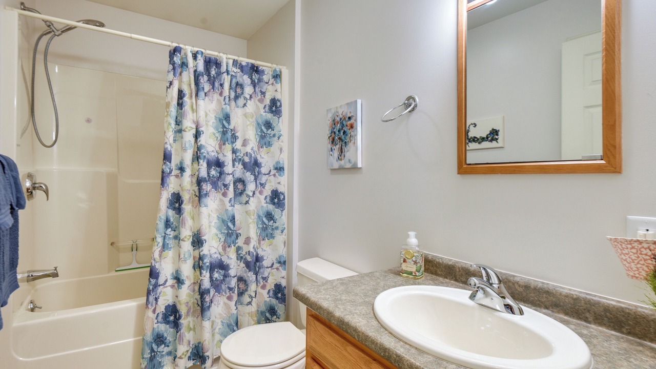 Photo of Bathroom in Campton