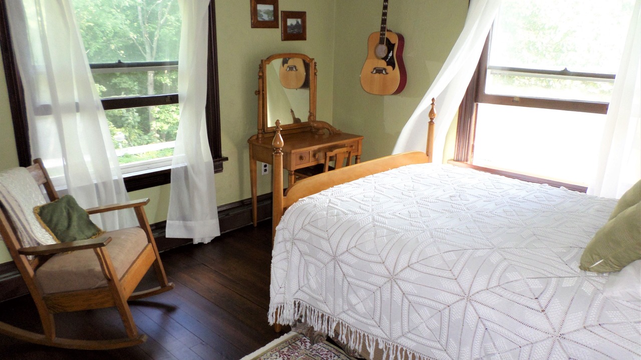Photo of Bedroom in West Saugerties