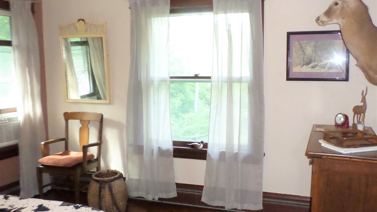 Photo of Bedroom in West Saugerties