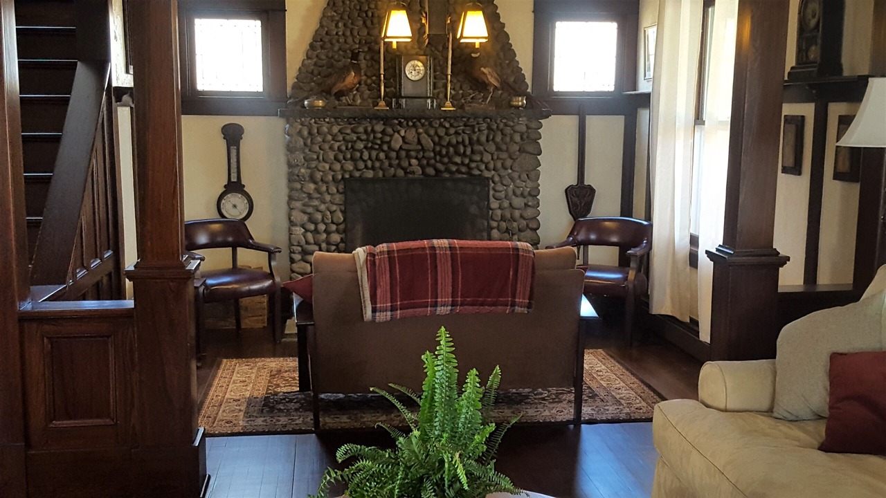 Photo of Livingroom in West Saugerties
