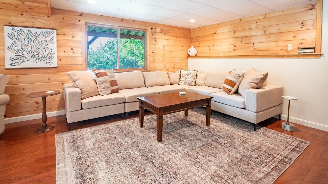 Photo of Livingroom in Jefferson