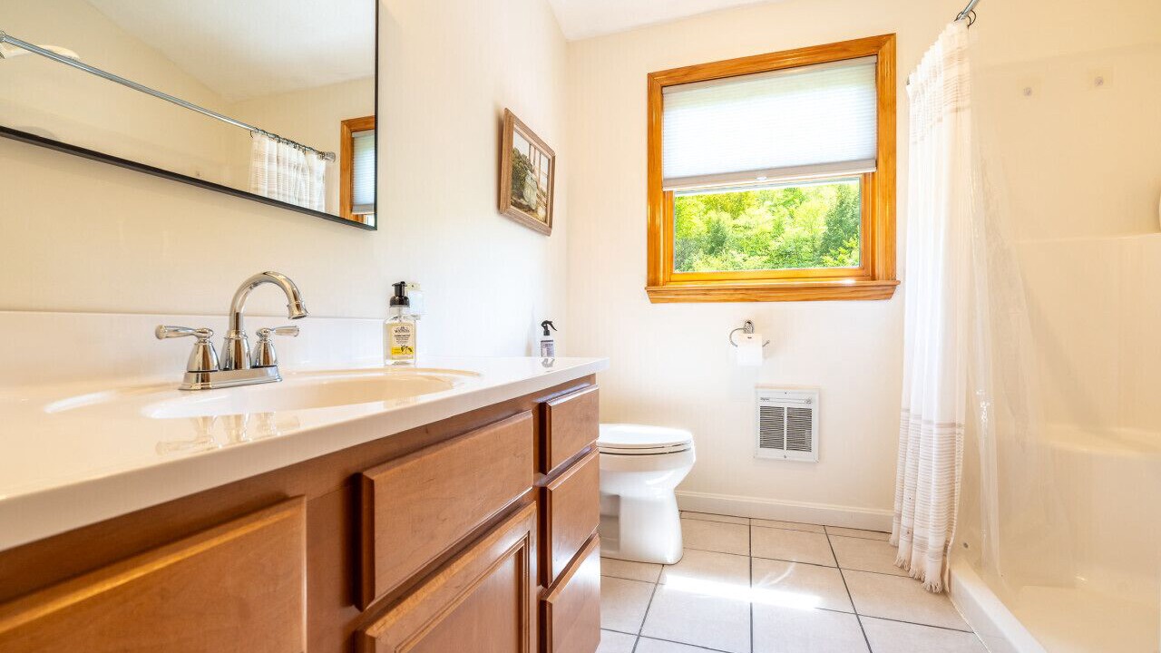Photo of Bathroom in Jefferson