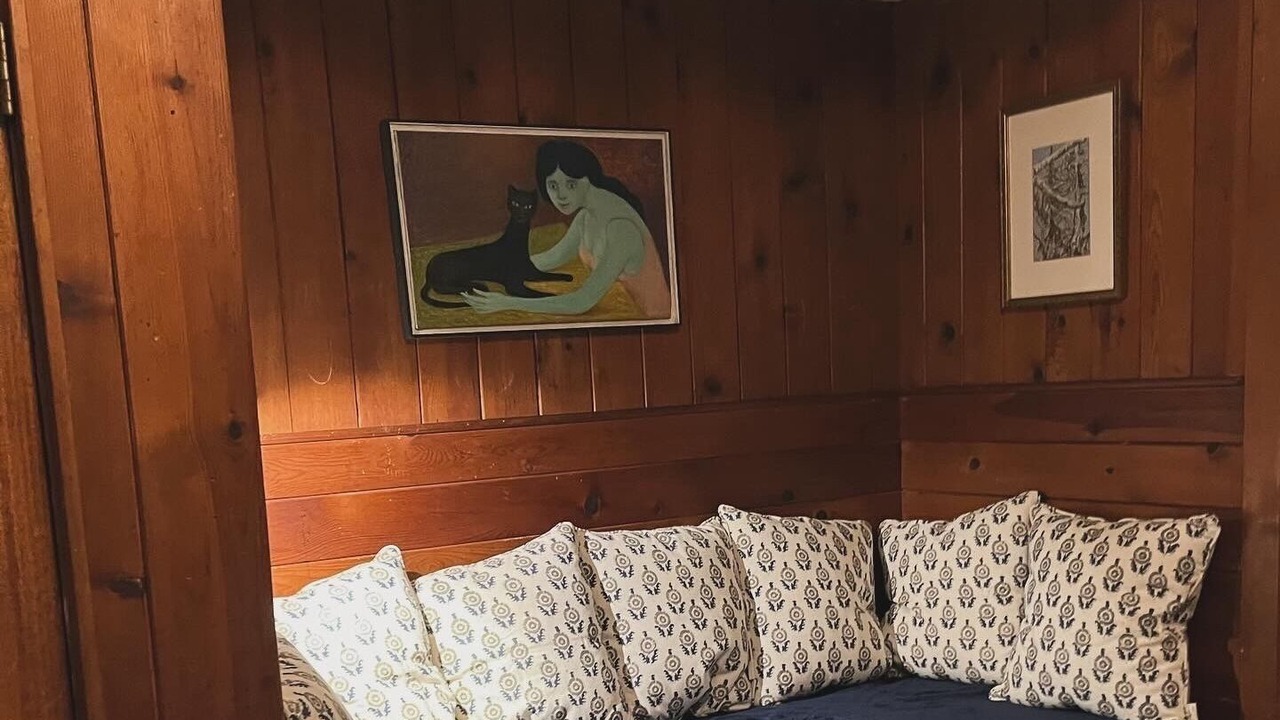 Photo of Bedroom in Newtonville