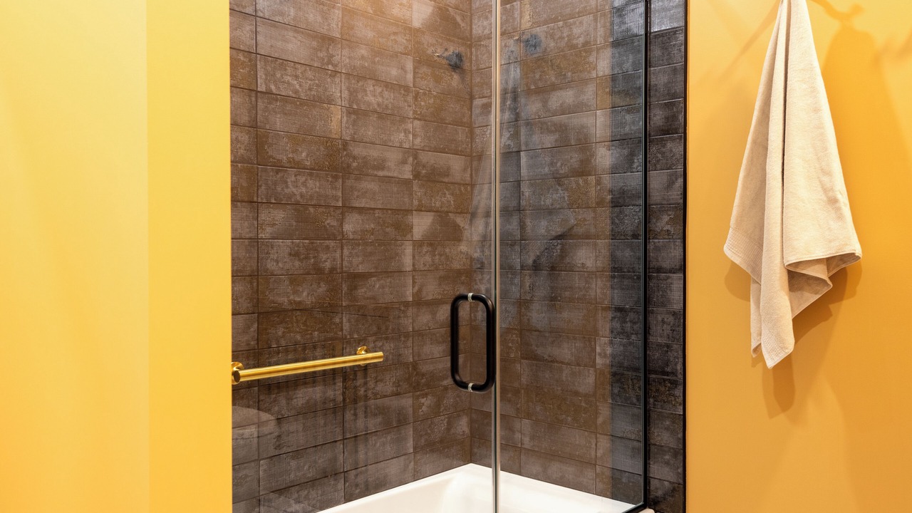 Photo of Bathroom in Zena