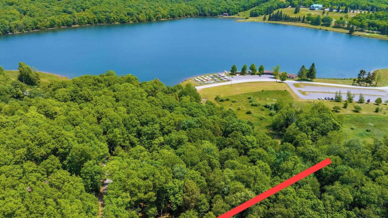 Photo of Outdoor in Alpine Lake