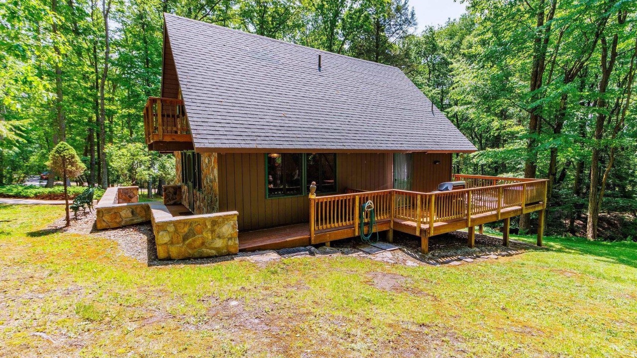 Photo of Outdoor in Alpine Lake