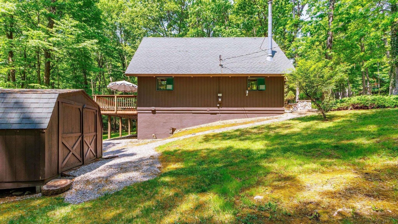 Photo of Outdoor in Alpine Lake
