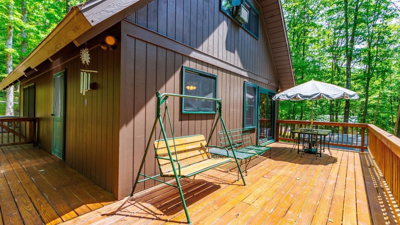 Photo of Outdoor in Alpine Lake