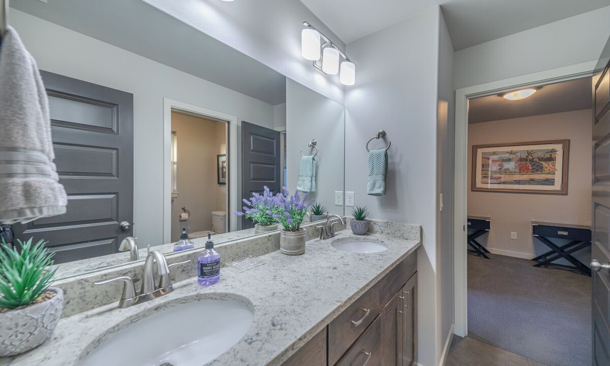 Photo of Bathroom in Old Farm District