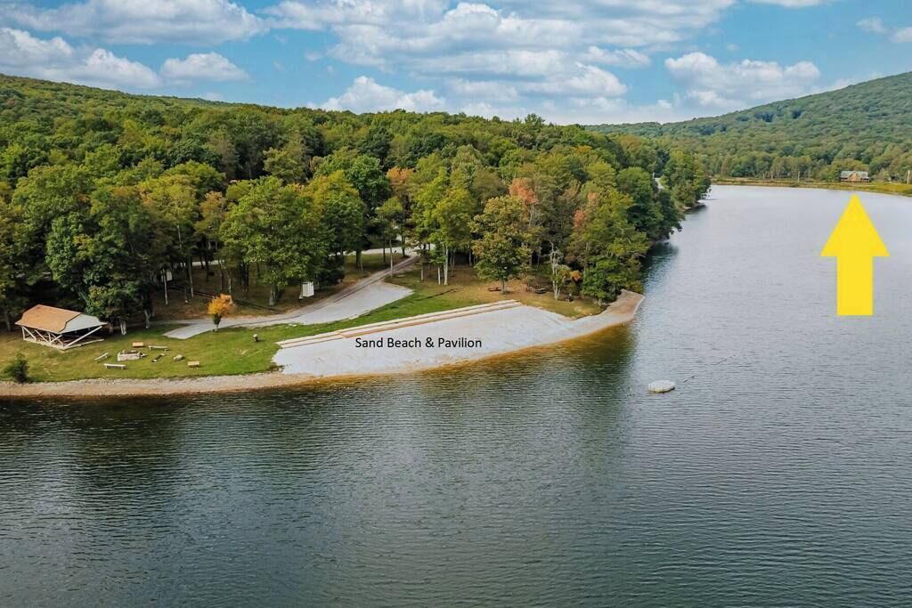 Photo of Others in Alpine Lake