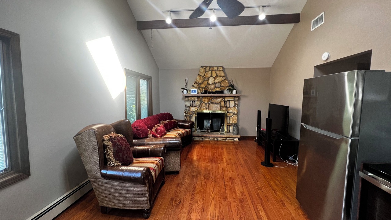 Photo of Livingroom in Westbury