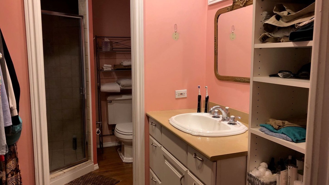 Photo of Bathroom in Shinnecock Hills