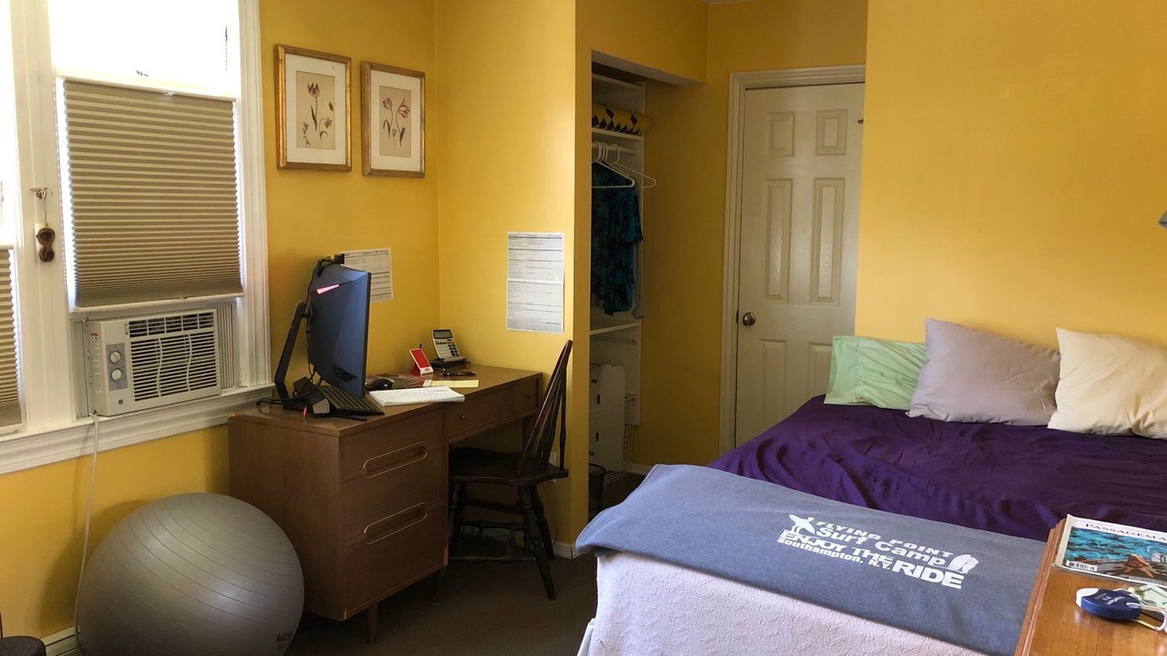 Photo of Bedroom in Shinnecock Hills