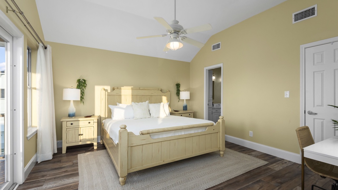 Photo of Bedroom in Terramar Beach