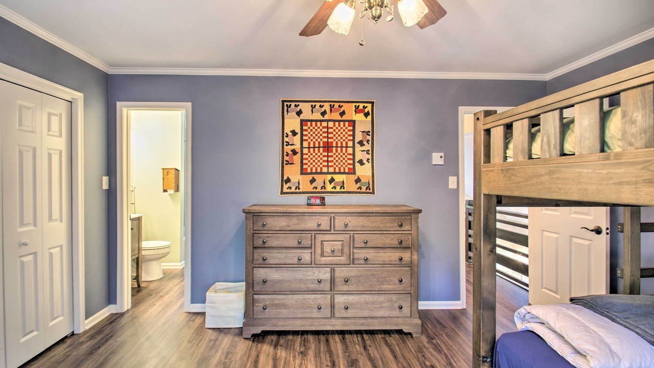 Photo of Bedroom in New Market