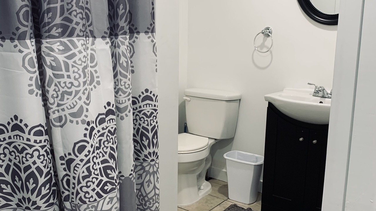 Photo of Bathroom in Bellepoint