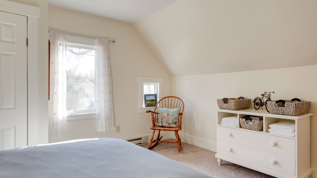 Photo of Bedroom in East Burke