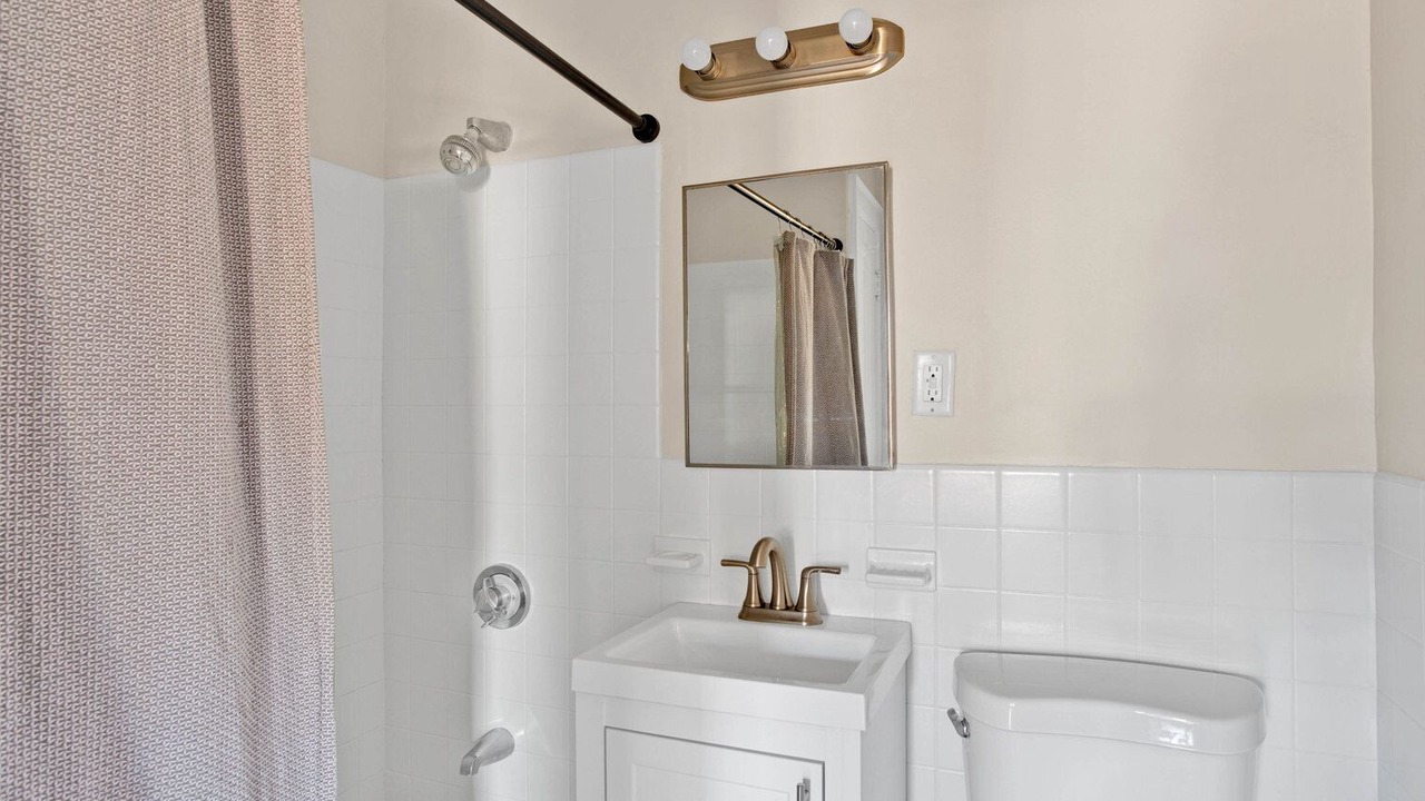 Photo of Bathroom in Back Bay