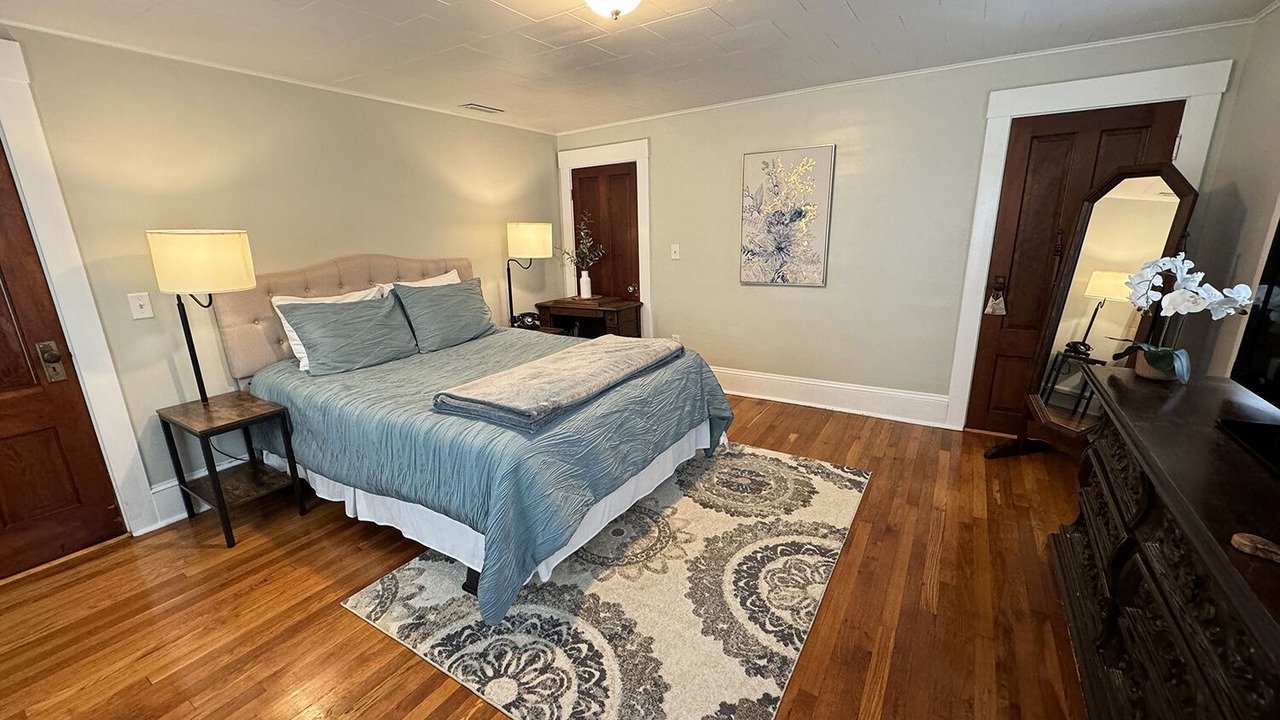 Photo of Bedroom in Danvers