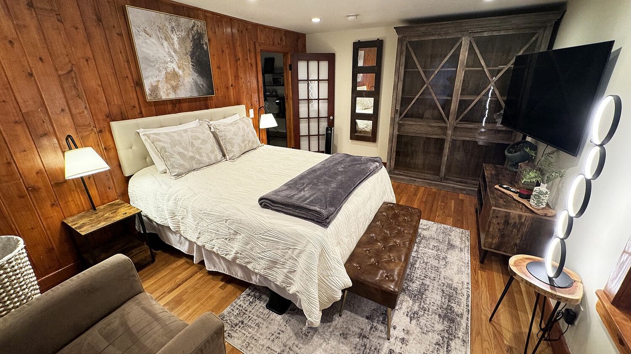 Photo of Bedroom in Danvers
