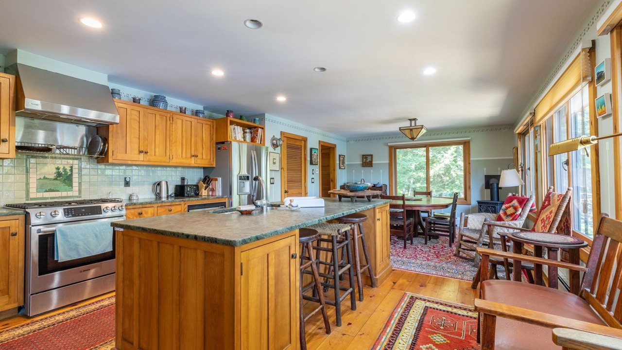 Photo of Livingroom in Pittsfield