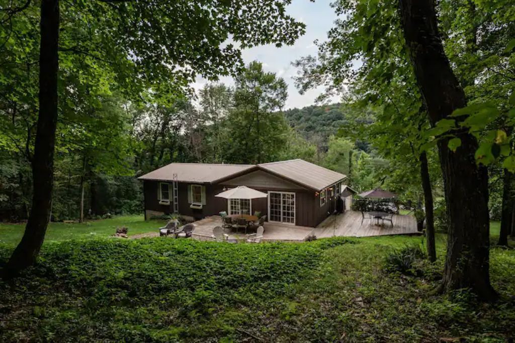 Photo of Outdoor in Perrysville