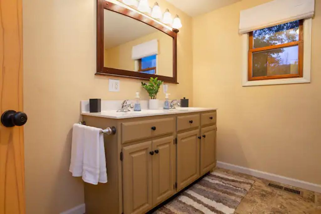 Photo of Bathroom in Perrysville