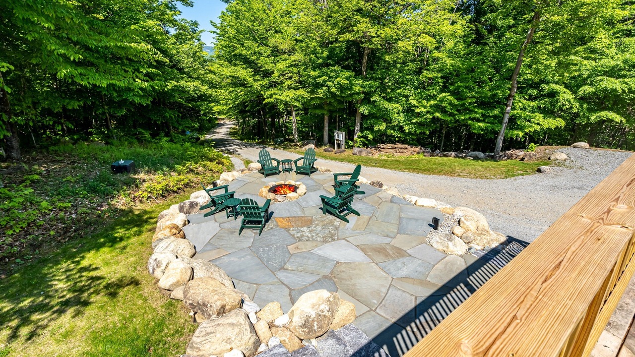 Photo of Patio Balcony in North Creek