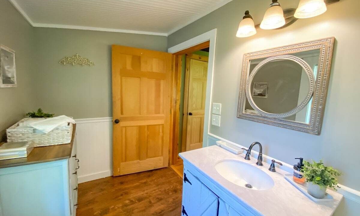Photo of Bathroom in Hartland Four Corners