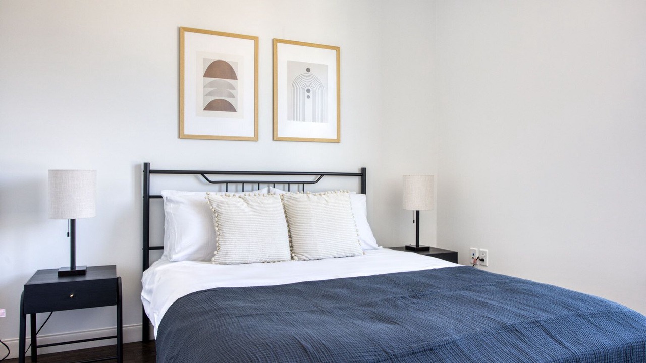 Photo of Bedroom in Newtonville