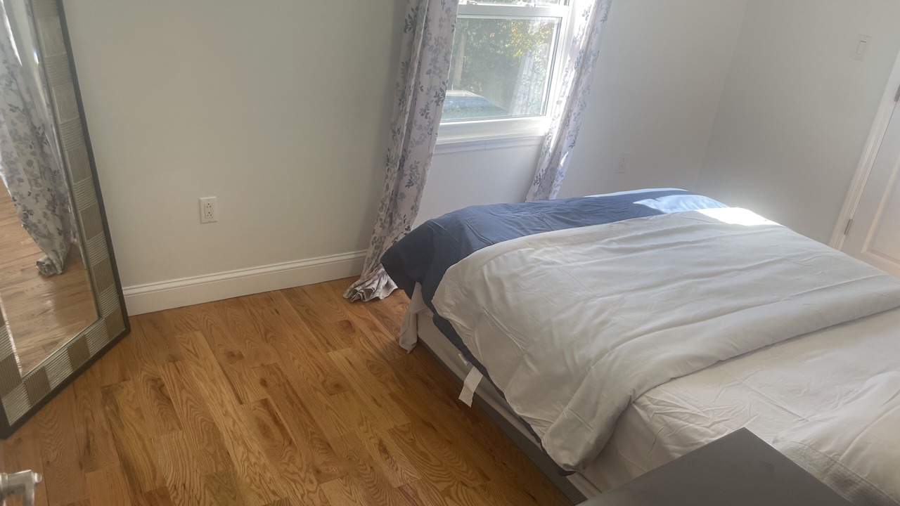 Photo of Bedroom in Williamsbridge