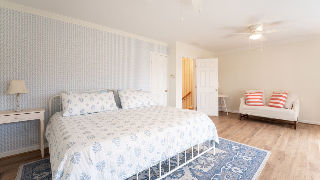 Photo of Bedroom in Shady Side