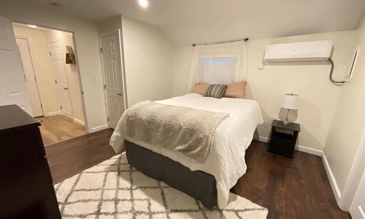 Photo of Bedroom in North Hampton