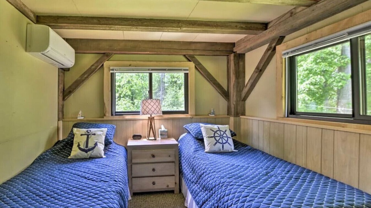 Photo of Bedroom in North Hero