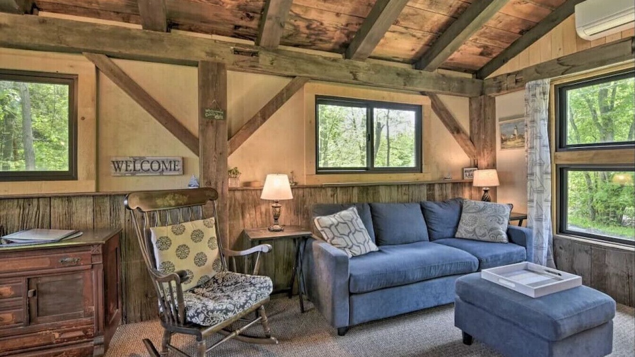 Photo of Livingroom in North Hero