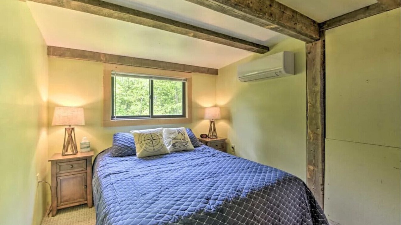 Photo of Bedroom in North Hero