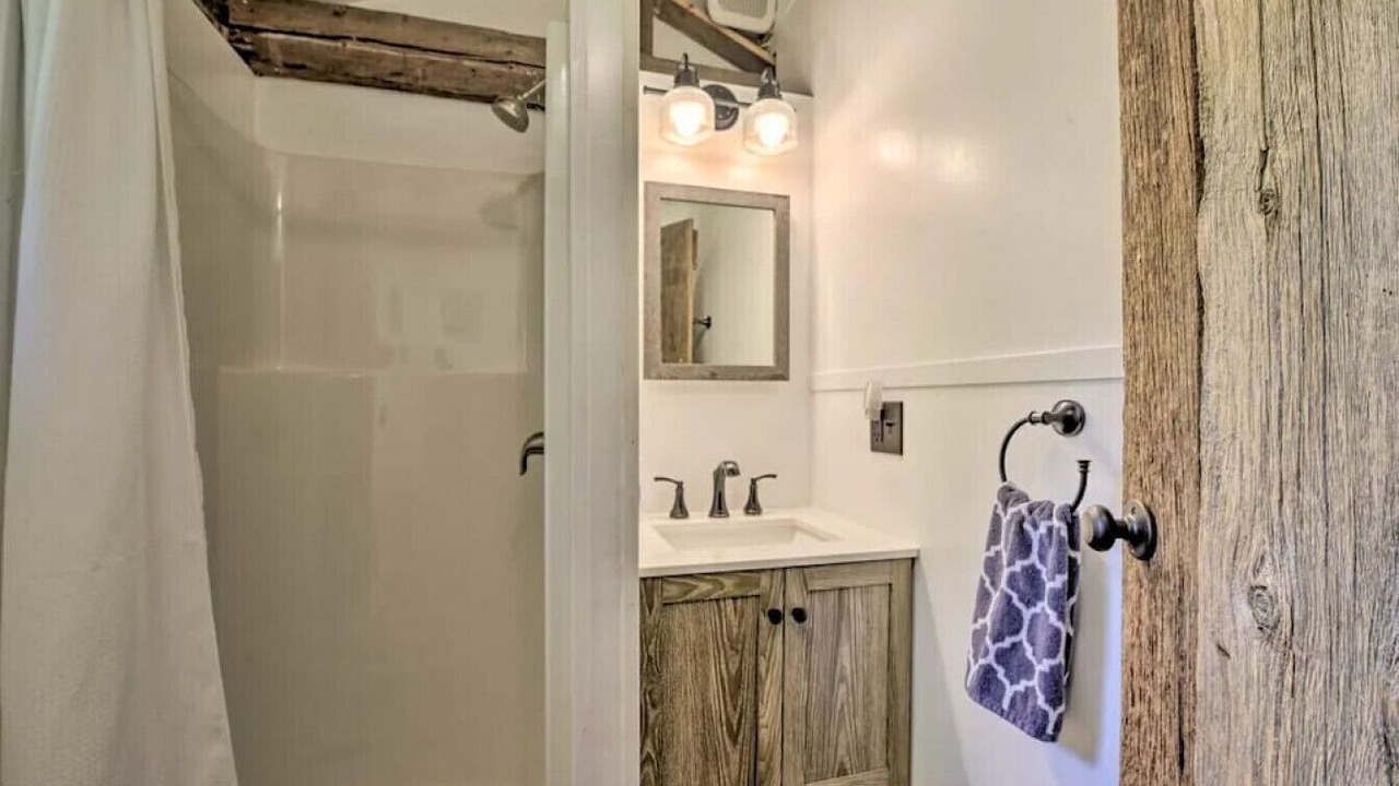 Photo of Bathroom in North Hero