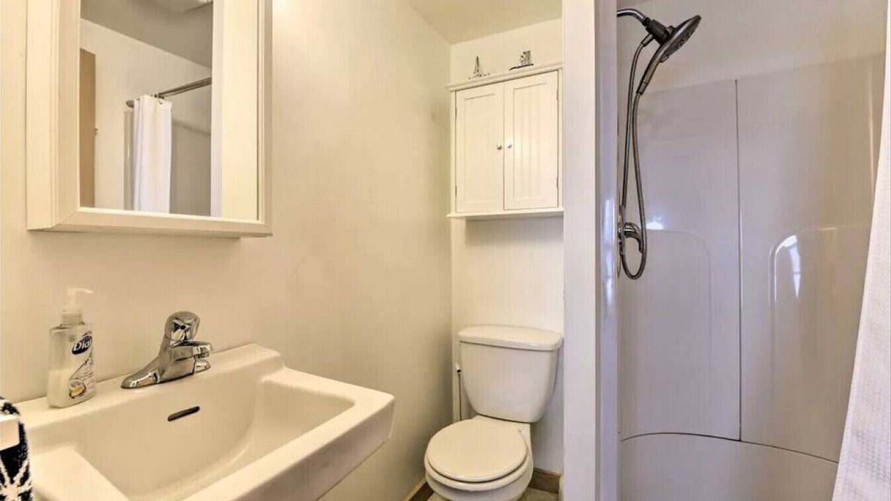 Photo of Bathroom in North Hero
