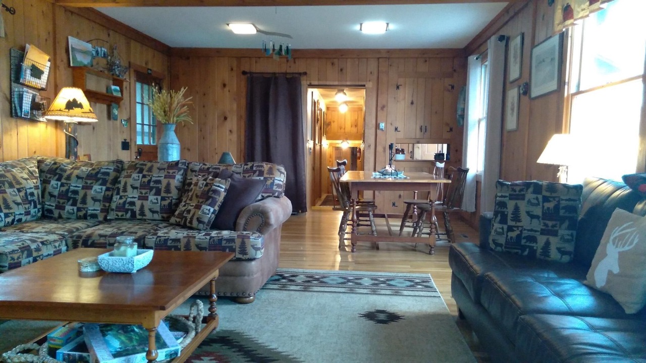 Photo of Livingroom in Pittsburg
