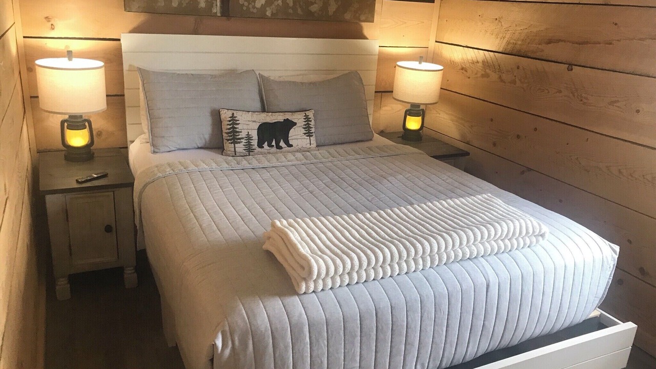 Photo of Bedroom in Cool Ridge