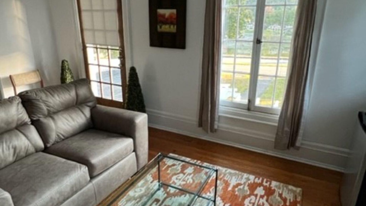 Photo of Livingroom in Charleston
