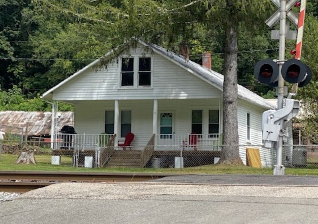 Photo of Outdoor in Meadow Bridge