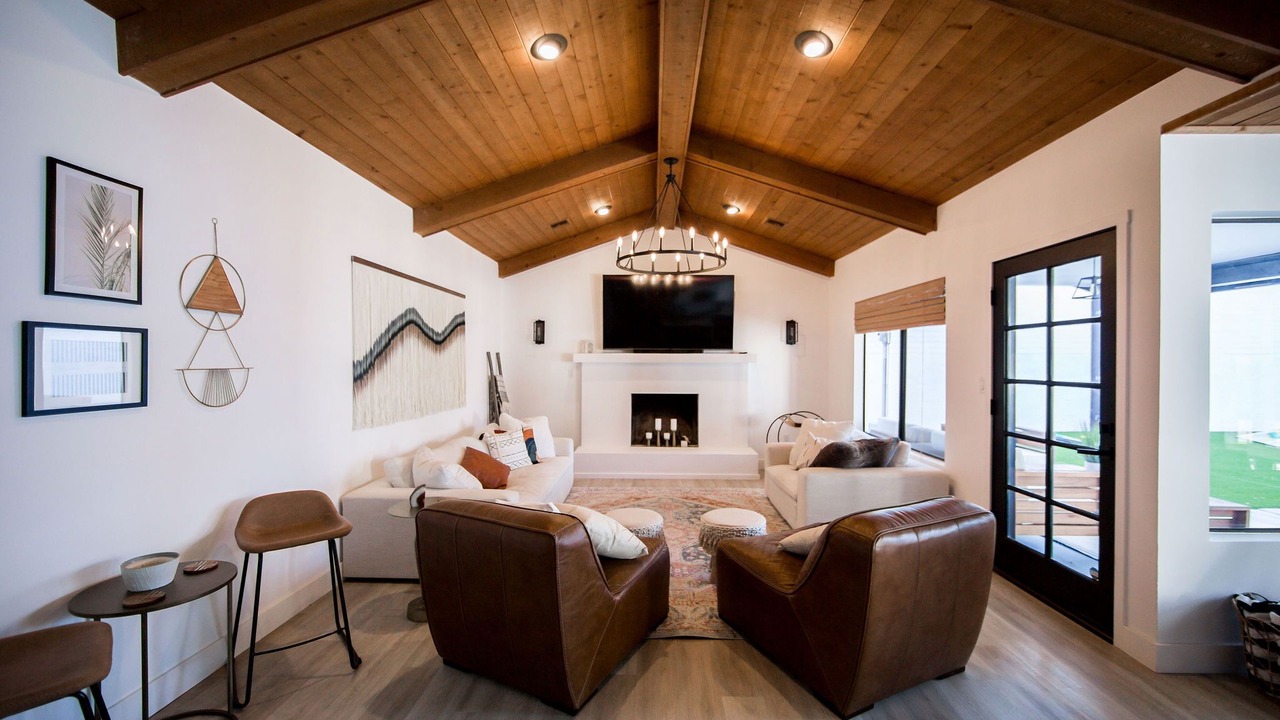 Photo of Livingroom in North Mountain