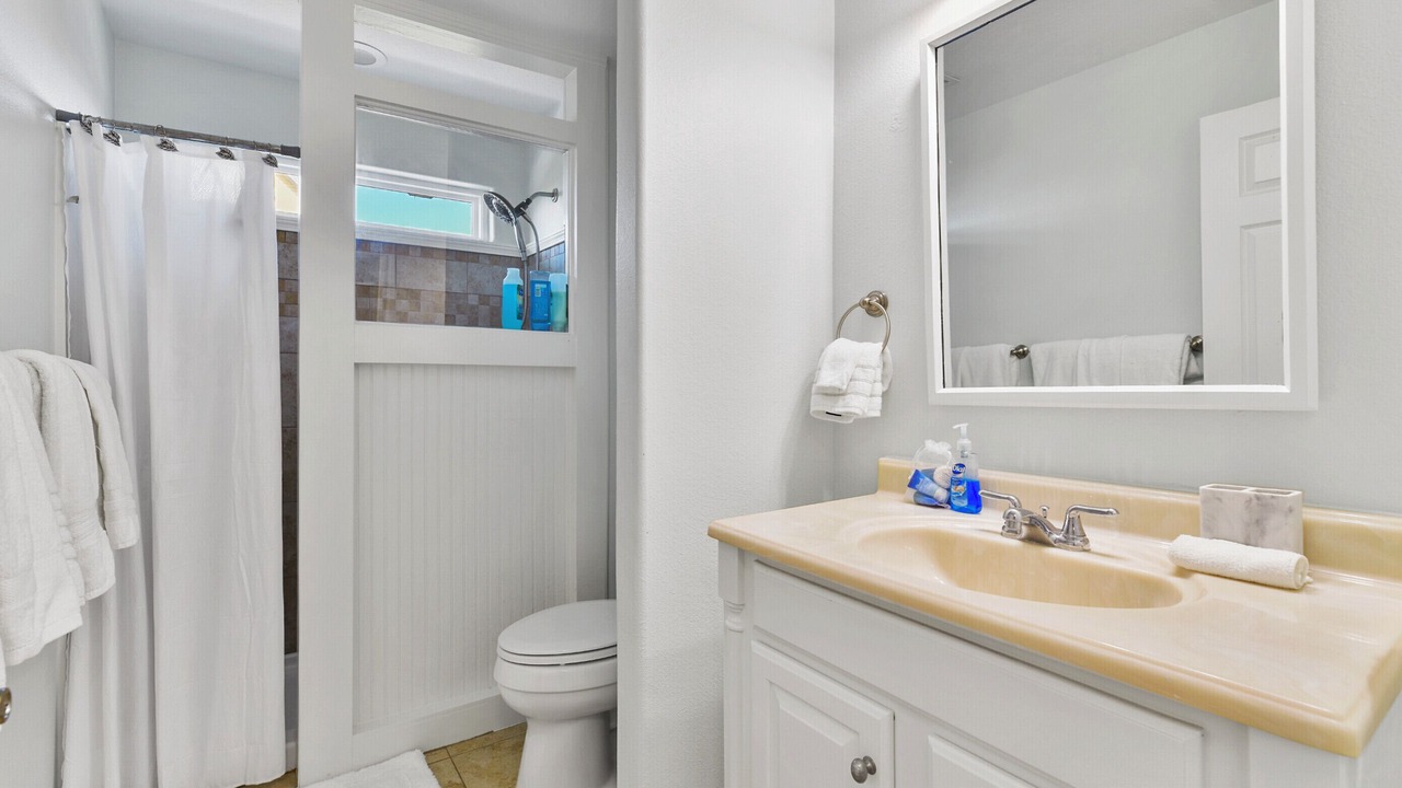 Photo of Bathroom in Terramar Beach