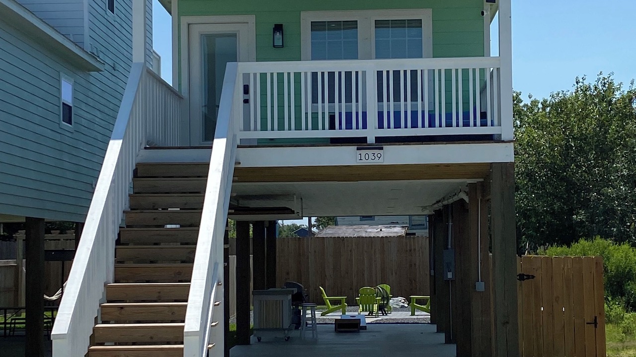 Photo of Outdoor in Dickinson
